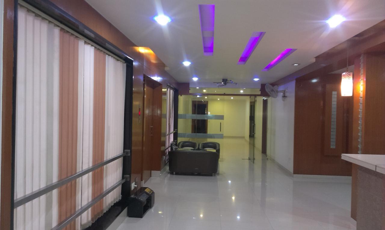 Hotel Easy Retreat Vapi Esterno foto